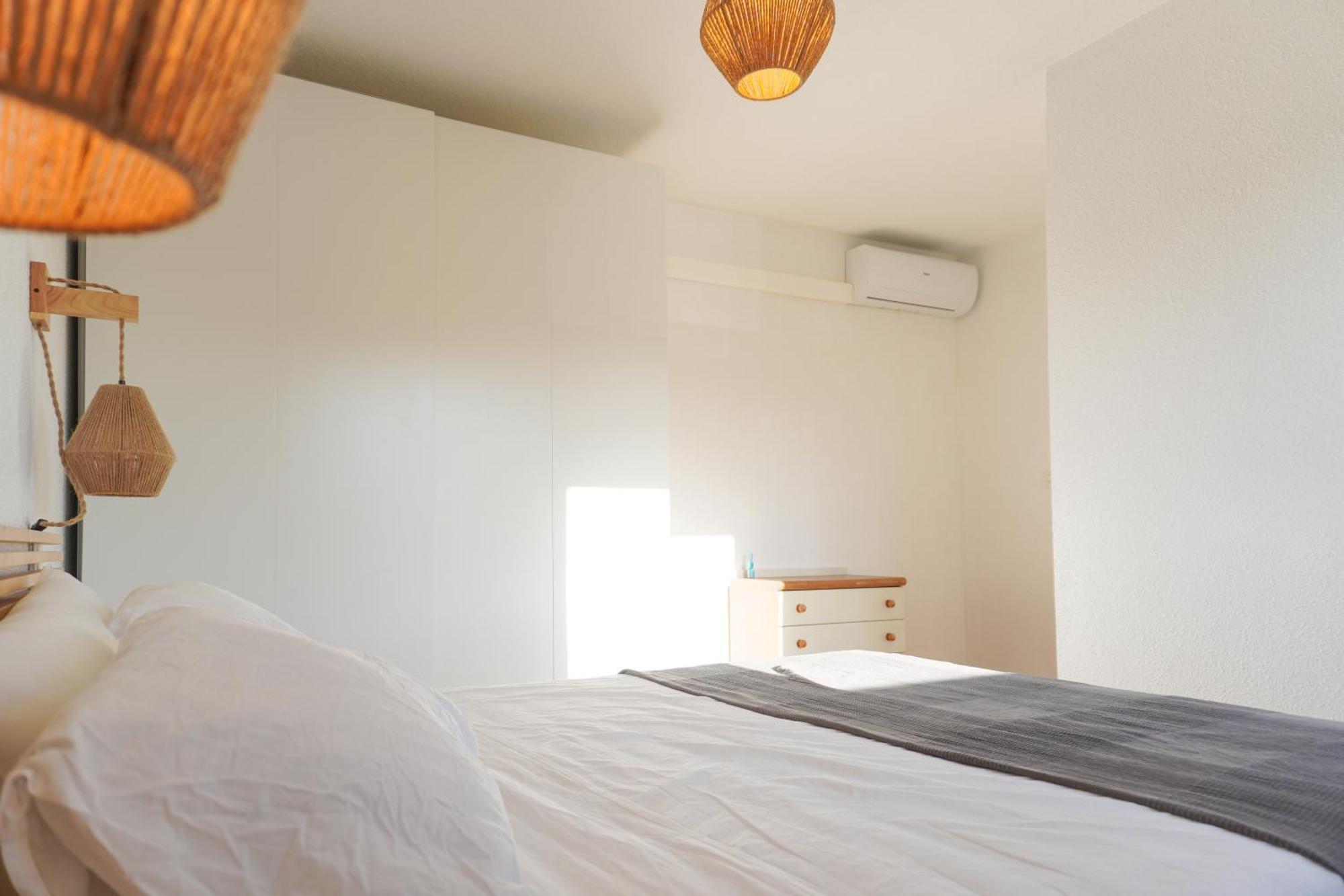 Apartamento Con Piscina En Villajoyosa By Bebalmy Екстериор снимка